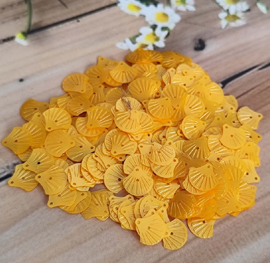 Premium Flat Shells – Professional Aari Embellishment Base - Image 5